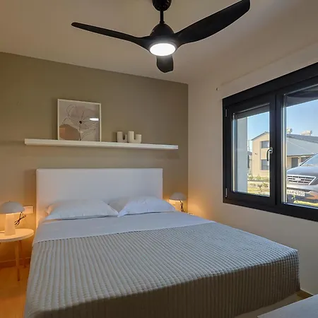 Willa Helios - Seaside Pool & Private Parking