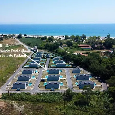 Helios - Seaside Pool & Private Parking *